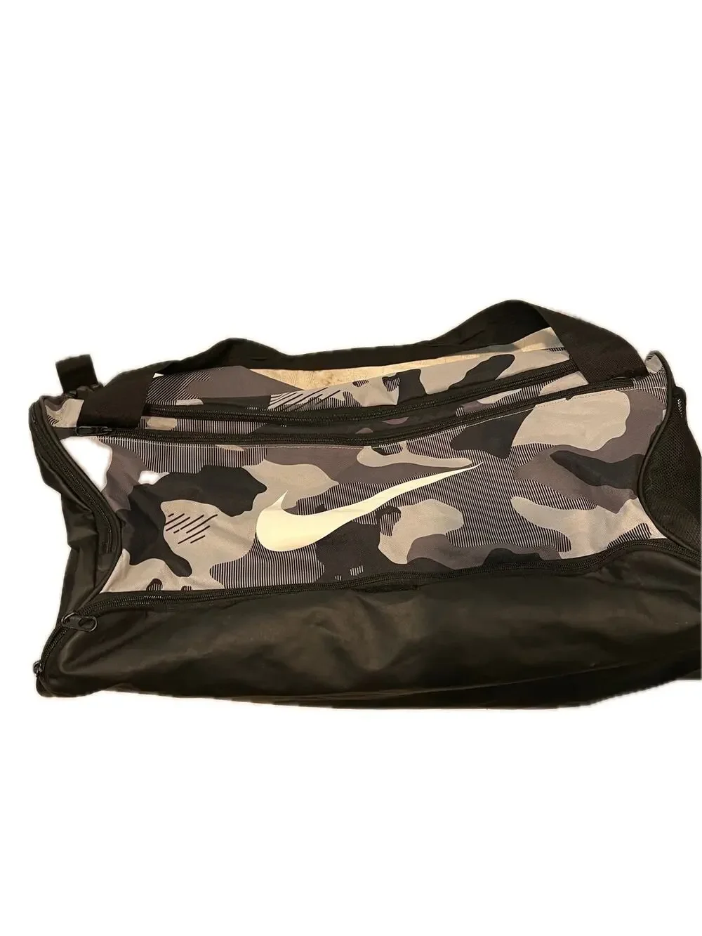 Nike Brasilia 9.5 Black Gray Camo Medium 60L Duffel Gym Bag